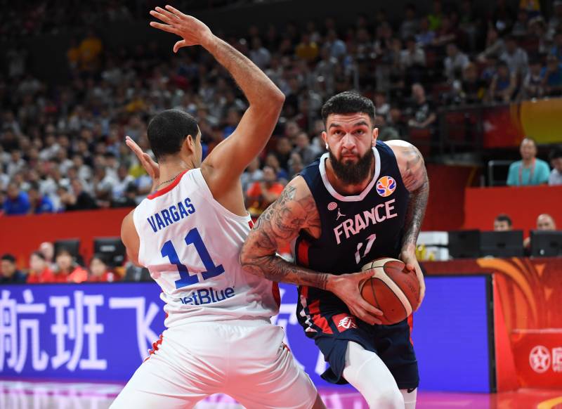 Vincent Poirier transféré et coupé